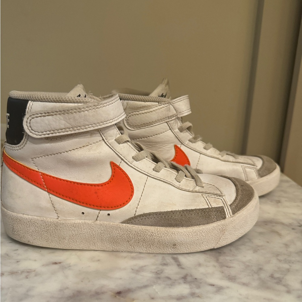 Nike Blazer ‘77 - Size 2Y